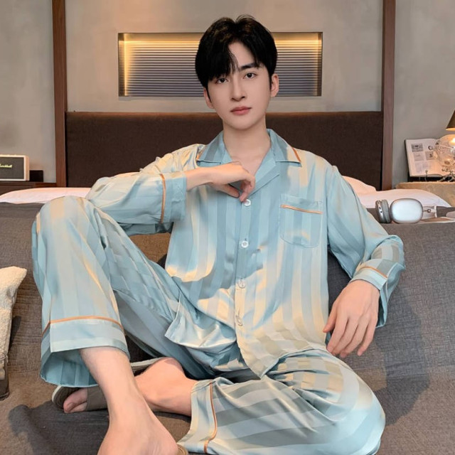 新款冰丝睡衣男春秋薄款大码宽松长袖家居服仿真丝绸夏季套装
